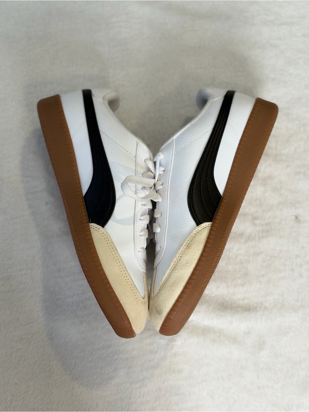 Puma White Black and Cream Classic Sneakers - Picture 7 of 9